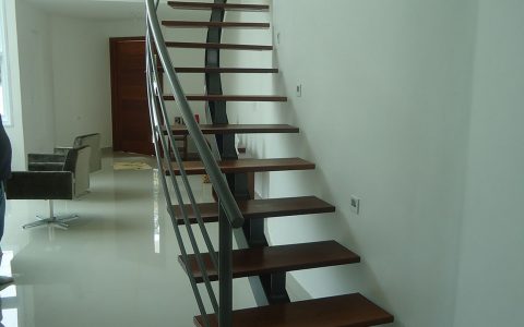 rs-escada-006